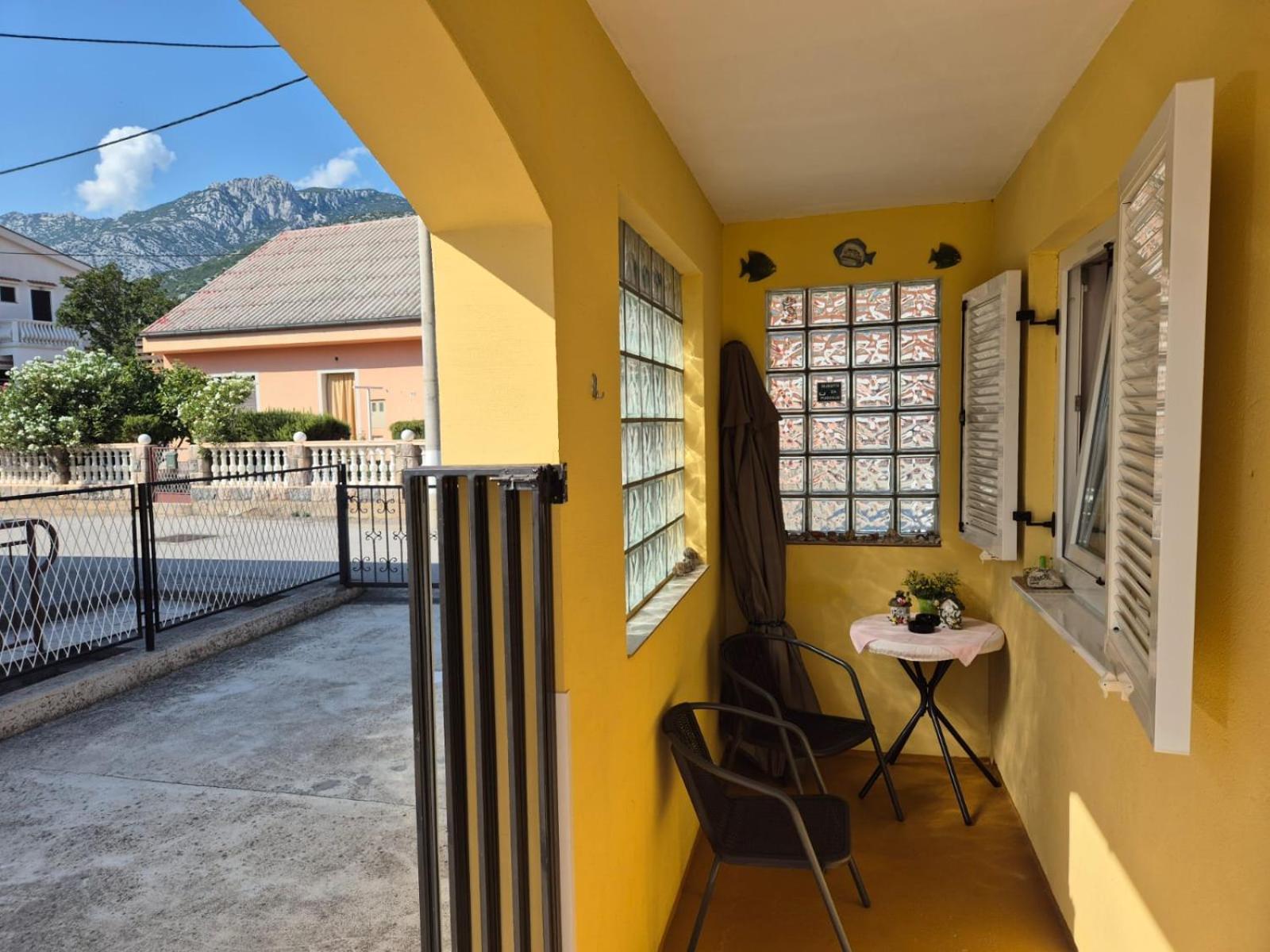 Apartman Davorka Karlobag Extérieur photo