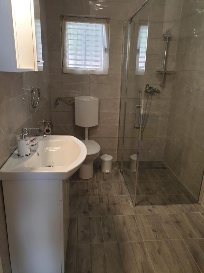 Apartman Davorka Karlobag Extérieur photo
